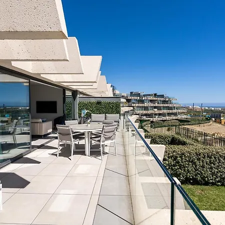 Διαμέρισμα Exclusive 3-bedroom Designed For Enjoying The Mediterranean Lifestyle *