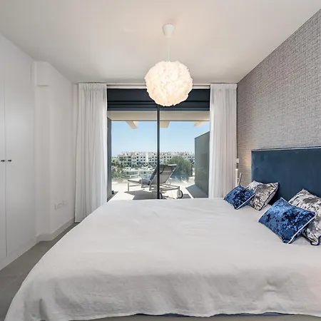 Διαμέρισμα Exclusive 3-bedroom Designed For Enjoying The Mediterranean Lifestyle *